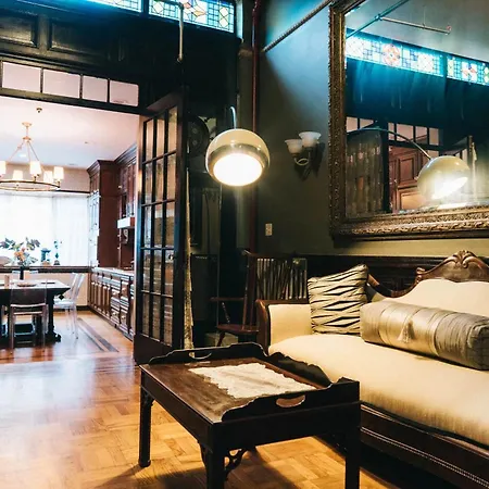 Bed & Breakfast Northern Lights Mansion 4*