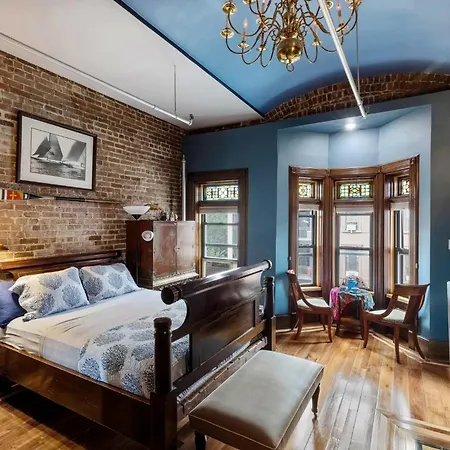 Northern Lights Mansion Bed & Breakfast New York