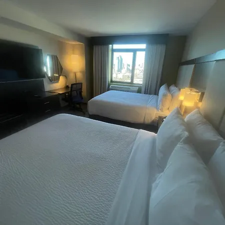 Express Long Island E - By Ihg Hotel New York