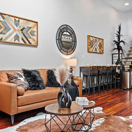 Rustic Chic 4br For Groups - Bushwick's Finest Apartment New York