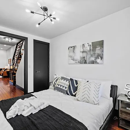 Rustic Chic 4br For Groups - Bushwick's Finest New York