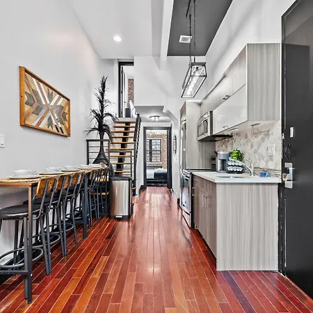 Rustic Chic 4br For Groups - Bushwick's Finest *