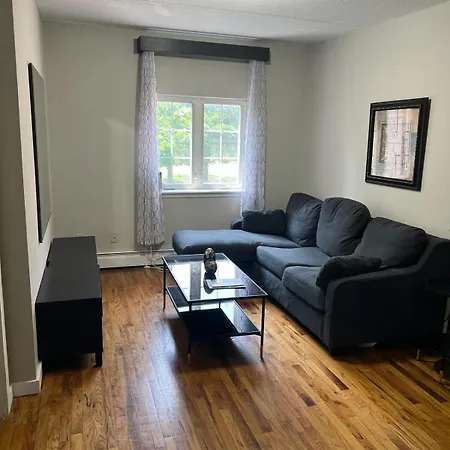 Guest house 315 Medrentals New York