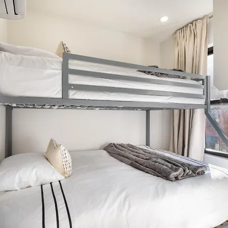 Three-bedroom In Prime Williamsburg Apartment