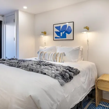 Three-bedroom In Prime Williamsburg Apartment *
