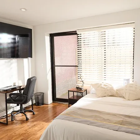 Bed & Breakfast American Dream