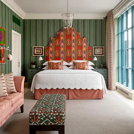 Warren Street 5*