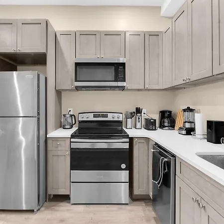 Spacious&renovated Duplex Brooklynbackyard&wd New York