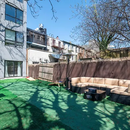 Spacious&renovated Duplex Brooklynbackyard&wd Aparthotel New York