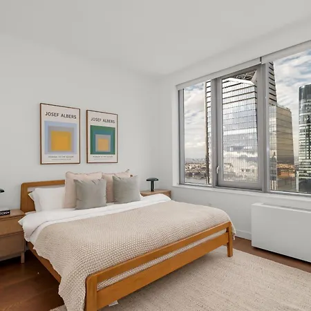 Luxurious 2-bedroom 2 Bath Close To Park & Broadway Apartment New York