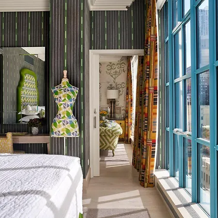 Warren Street 5*