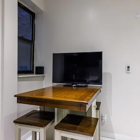 Park Side Living, Style Apartment New York
