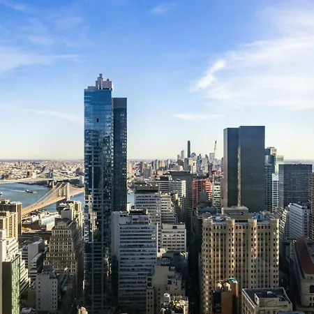 Hotel Millennium Downtown 4*