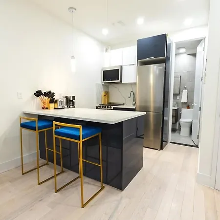 Apartment 317-3d New Modern 1br W&d