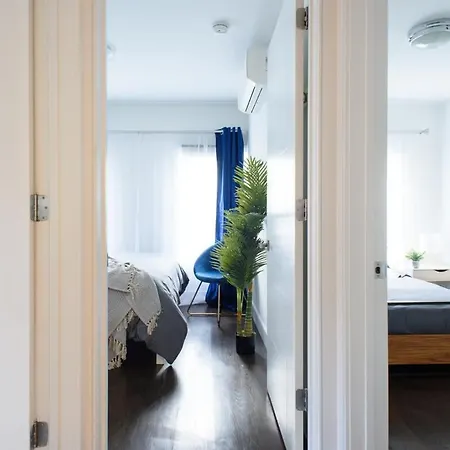 Apartment 39-3 Newly Renovated 3 Br New York