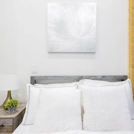 Apartment 317 Ues New York