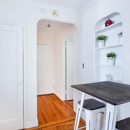 105-2c Xl Prime Location Apartment *