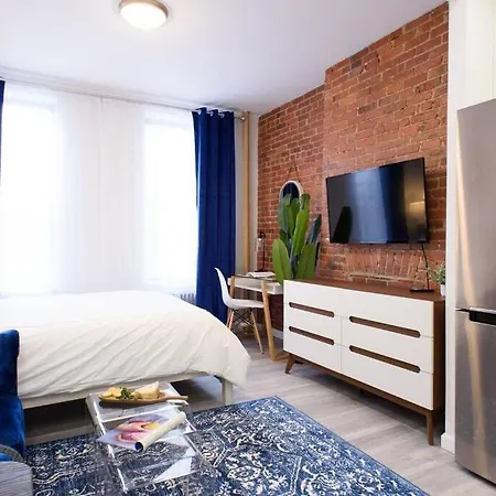 Apartment 240-11 New Prime Upper East W&d *