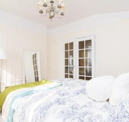 211-3 Prime Union Square Large 1br Great Value