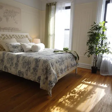 211-3 Prime Union Square Large 1br Great Value Apartment New York