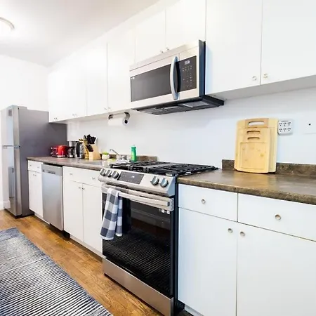 Apartment 1435-2 3 Bedrooms 2 Bath Wd Ues New York