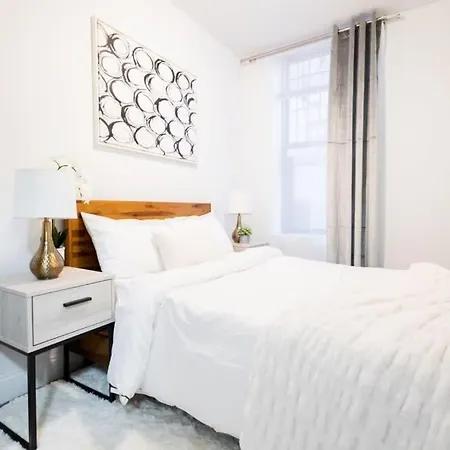 1435-2 3 Bedrooms 2 Bath Wd Ues * New York