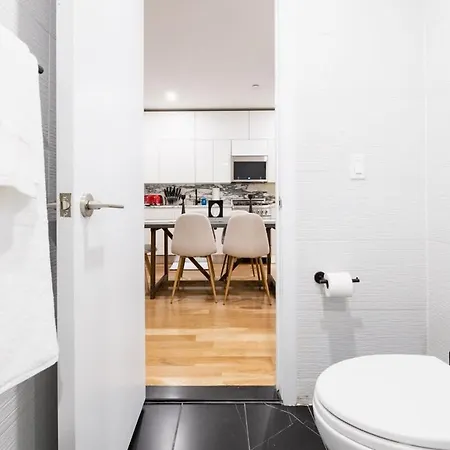 Apartment 13-2 I Brand New Luxury 2br Prime Union Square New York