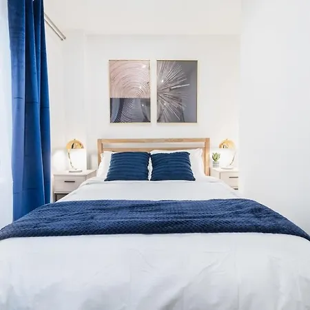 Apartment 13-2 I Brand New Luxury 2br Prime Union Square
