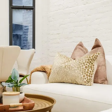 Apartment 1288-4rn Newly Furnished Prime Ues 2br