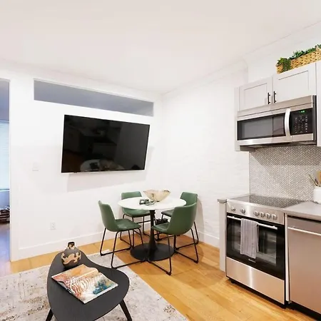 1288-3rs New Renovated 2 Bedrooms In Ues *