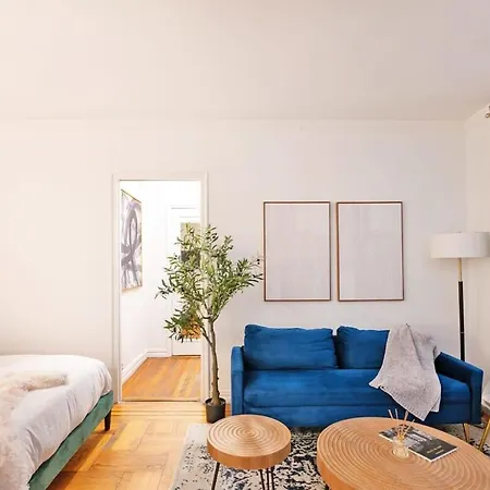 105-1g In Park Ave Location * New York