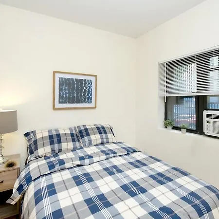 Apartment 102-1a Value 2br Near Park New York