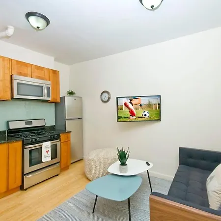 102-1a Value 2br Near Park