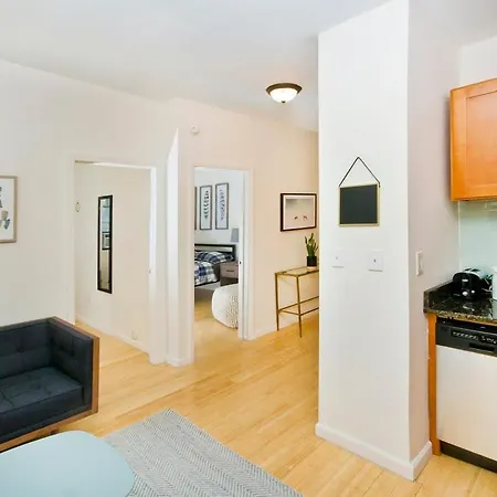 102-1a Value 2br Near Park Apartment