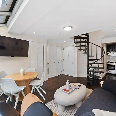Apartment Chelsea Vista Ii By Rove Travel 2br Ph With Rooftop *