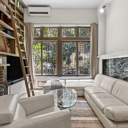 Charles Court By Rove Travel Grand 2br Duplex Apartment New York