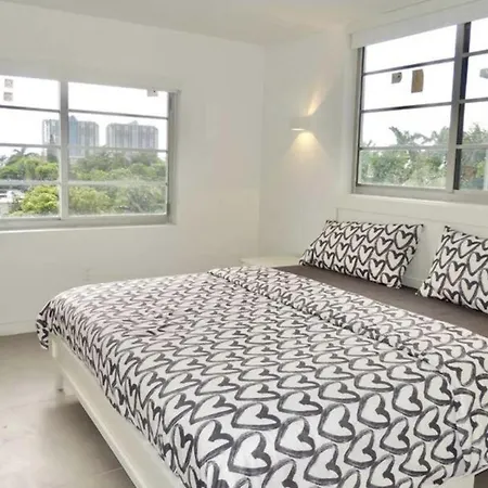 Charming And Beautiful 2bd 1bath New York
