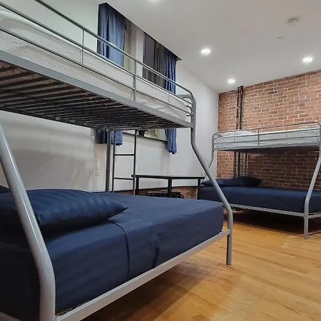 Midtown Manhattan Apartment New York
