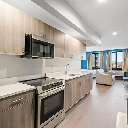 Hotel Express & Bronx - Zoo Area By Ihg 2*