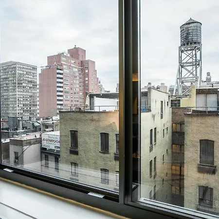 Fully Furnished 1 Bedroom 1 Bathroom In Murray Hill
