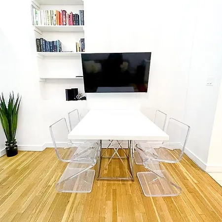 62-2b Renovated 1br Located In Prime Upper East Side *