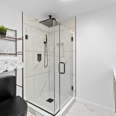 Holiday home White Marble Retreat Nyc New York
