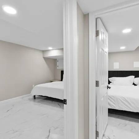 White Marble Retreat Nyc Holiday home
