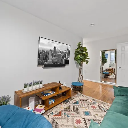 Holiday home The Rainforest I Sleeps 16 20m To Nyc Free Parking *