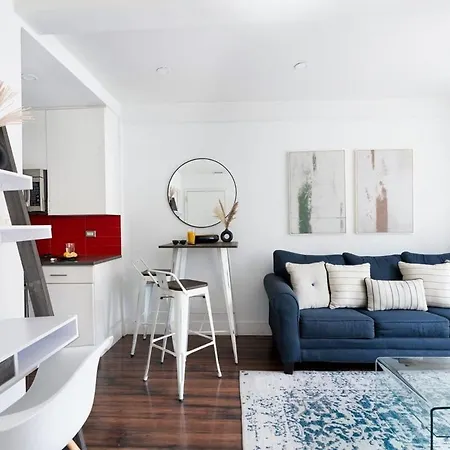 Apartment 809-3a 1br Columbus Circle Elevator W&d *