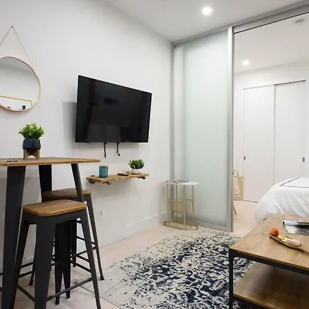 78-4b New Quality 1br W&d In Unit Skylight * New York