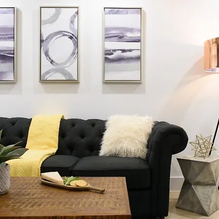 75-5a Luxury 3br Duplex W&d In Unit Elevator Apartment *