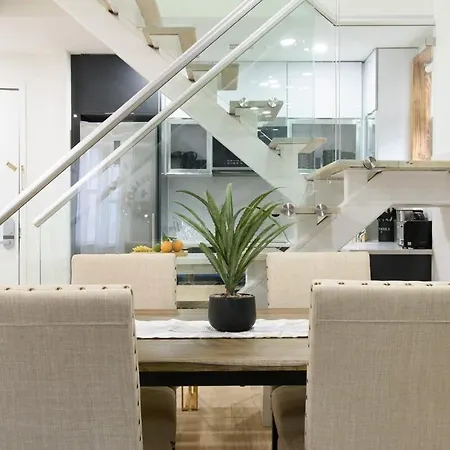 75-5a Luxury 3br Duplex W&d In Unit Elevator New York