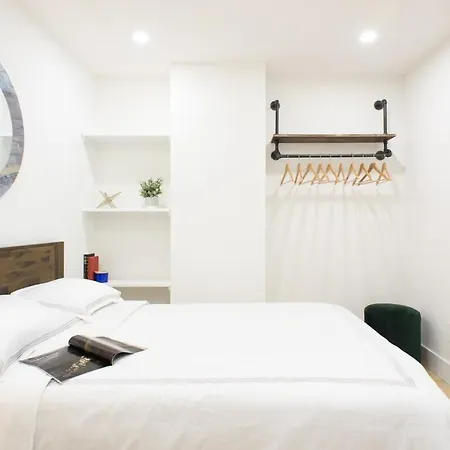 75-5a Luxury 3br Duplex W&d In Unit Elevator Apartment