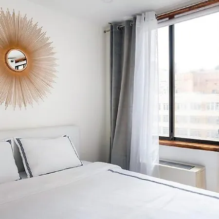 Apartment 75-4c New Duplex 3br W&d Elevator Walk To C Park *